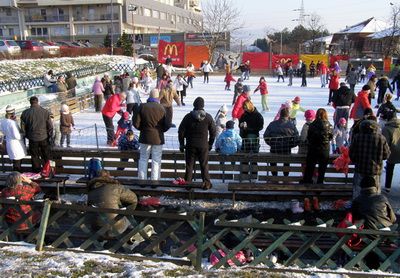Beograd sezonski posao na montaži klizališta - Tražim Bilo Koji Posao Oglasi Beograd