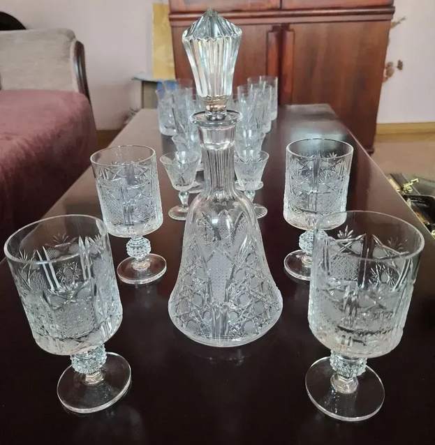 Vintage DDR kristalna karafa i čaše na prodaju Beograd - Pokućstvo Oglasi Beograd