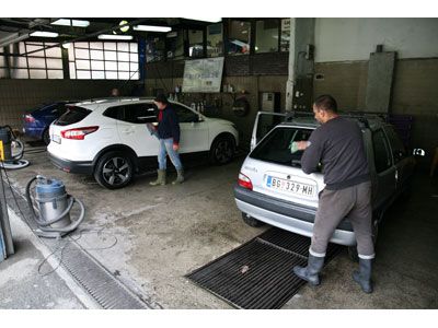 Servisu za pranje automobila na Crvenom krstu potrebni radnici - Higijenski Poslovi Tražim Nudim Posao Oglasi Beograd
