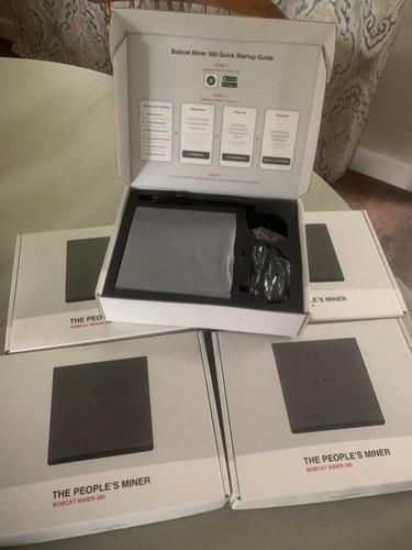 novi originalni Bobcat Miner 300 | Helij HNT  €650 euros - Mrežna i Wireless Oprema Oglasi Beograd