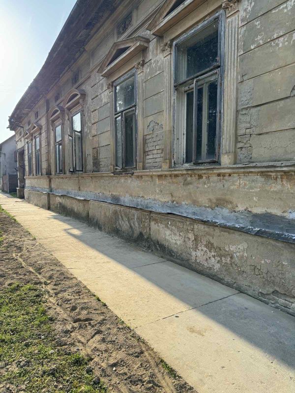 Izolacija vlažnih kuća - Građevinske Usluge Oglasi Beograd Izolacija vlažnih kuća - Građevinske Usluge Oglasi Beograd