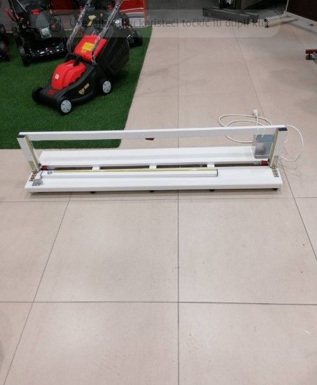 Mašina za Sečenje Stiropora - Oprema, Mašine i Alati Oglasi Beograd