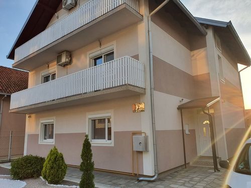 Kuca na prodaju, Veternik, Veternicka rampa - Prodaja Kuća Oglasi Beograd Kuca na prodaju, Veternik, Veternicka rampa - Prodaja Kuća Oglasi Beograd