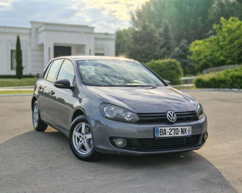 Na prodaju Volkswagen Golf 6  1.6 TDI, 2011. godište - Automobili do 5000 eur Oglasi Beograd