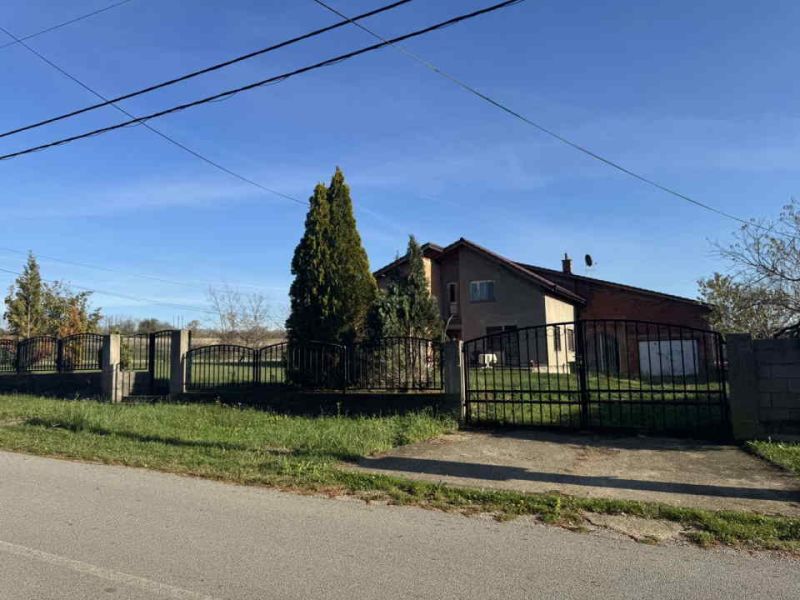 Prodaje se kuća u naselju Glumčevo Brdo - Prodaja Kuća Oglasi Beograd