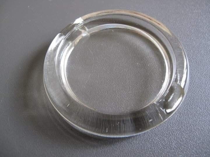 Kupujem borax staklo koje sprecava da pokipi mleko - Pokućstvo Oglasi Beograd