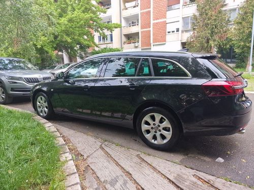 Opel Insignia karavan 2.0 CDTI (170 KS) - Automobili do 10000 eur Oglasi Beograd Opel Insignia karavan 2.0 CDTI (170 KS) - Automobili do 10000 eur Oglasi Beograd