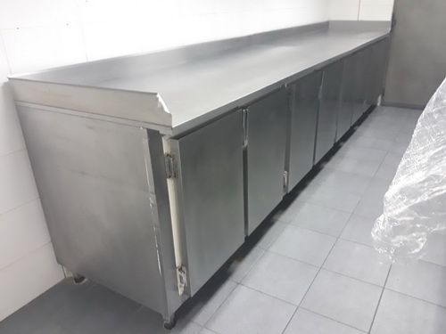 Prodajem nov frižider + - sav od inoksa - Ugostiteljska i Trgovinska Oprema Oglasi Beograd