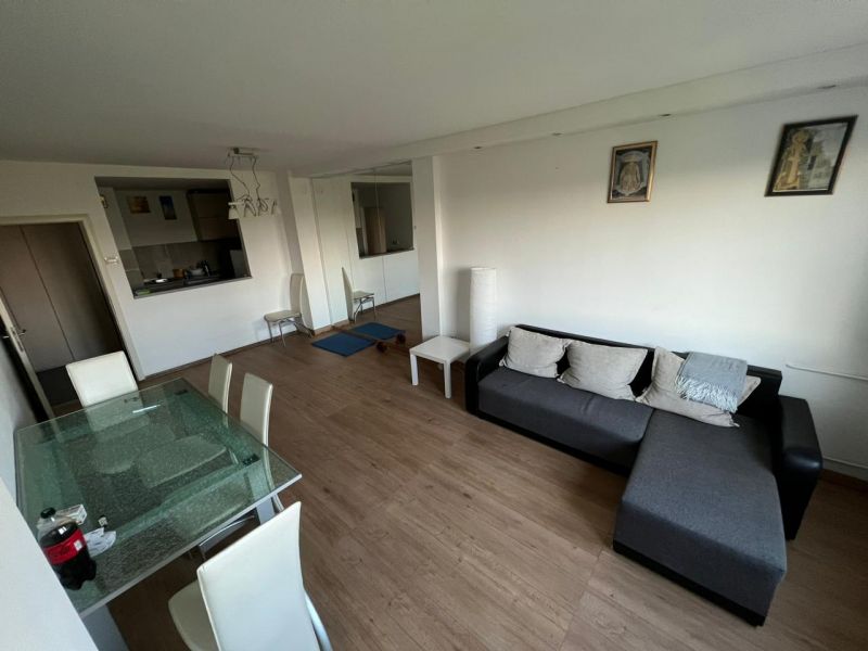 Šumice, Ljermontova 13, 61 m2, Izdajem - Izdavanje Rentiranje Stan Oglasi Beograd Šumice, Ljermontova 13, 61 m2, Izdajem - Izdavanje Rentiranje Stan Oglasi Beograd