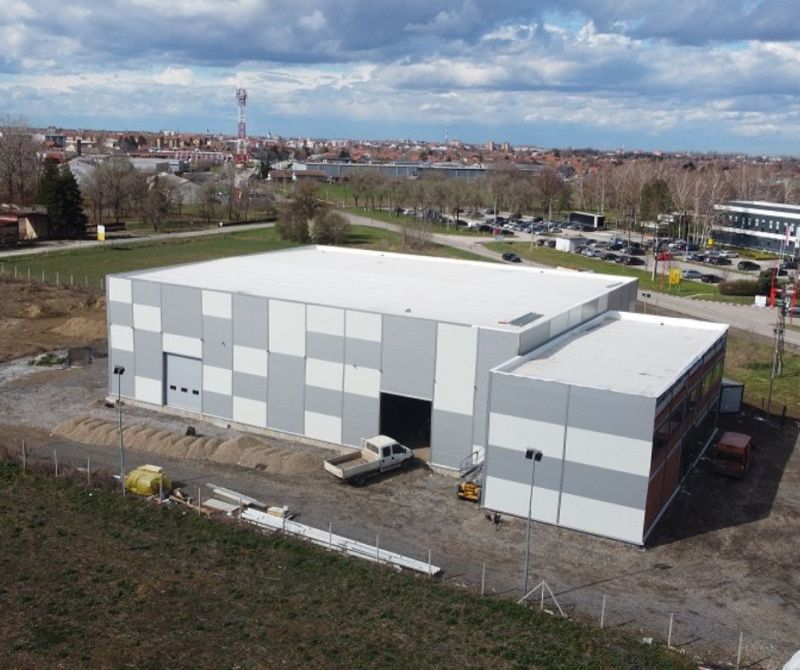Sremska Mitrovica, izdaje se poslovni objekat 1500m2 - Izdavanje Rentiranje Poslovni Prostor Oglasi Beograd Sremska Mitrovica, izdaje se poslovni objekat 1500m2 - Izdavanje Rentiranje Poslovni Prostor Oglasi Beograd