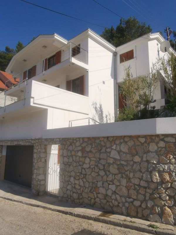 Izuzetna kuca na Policama, Trebinje - Prodaja Kuća Oglasi Beograd Izuzetna kuca na Policama, Trebinje - Prodaja Kuća Oglasi Beograd