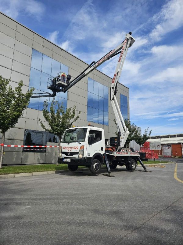 Iznajmljivanje kamiona sa korpom - Građevinske Usluge Oglasi Beograd