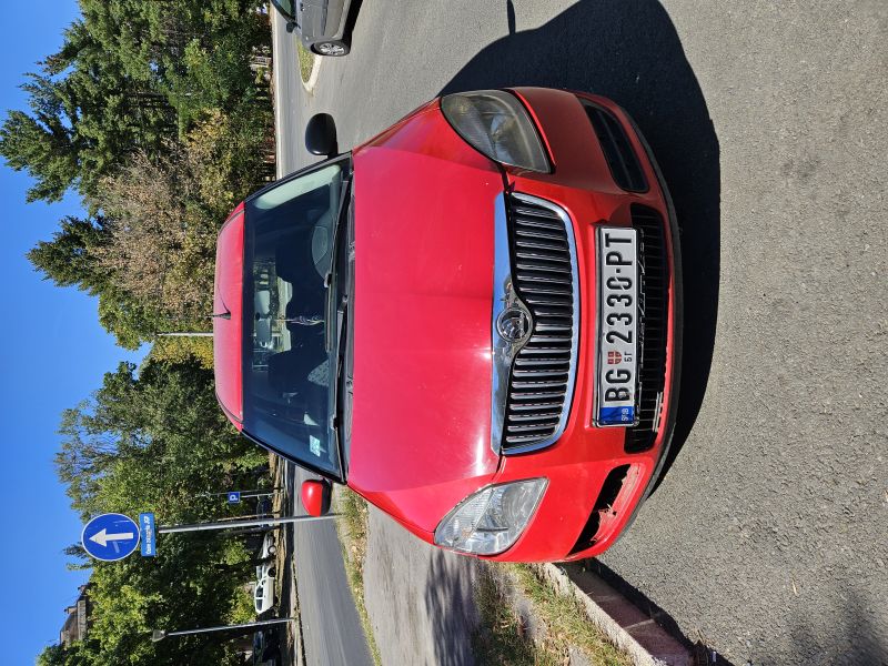 Skoda Roomster 1.4 benzin & plin atestiran - Automobili do 2000 eur Oglasi Beograd