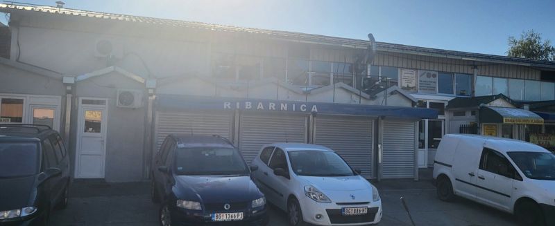 Na pijaci "Bežanijska kosa" izdaje se lokal za ribarnicu ili neku drugu pripremu hrane - Izdavanje Rentiranje Lokal Oglasi Beograd Na pijaci "Bežanijska kosa" izdaje se lokal za ribarnicu ili neku drugu pripremu hrane - Izdavanje Rentiranje Lokal Oglasi Beograd