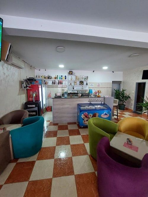 Potrebne radnice, Caffe Enigma - Ugostiteljstvo i Turizam Tražim Nudim Posao Oglasi Beograd