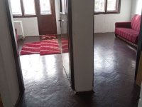 Izdavanje nenamestenog stana -ZARKOVO :: Prodaja Stan Oglasi Beograd