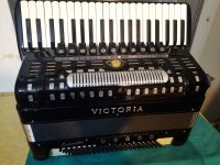 Harmonika VICTORIA, u vrhunskom stanju :: Muzički Instrumenti Oglasi Beograd