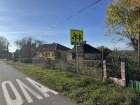 Prodajem plac sa kućom pored škole, Glumčevo Brdo, Barajevo :: Kupovina Plac Zemljište Njiva Oglasi Beograd