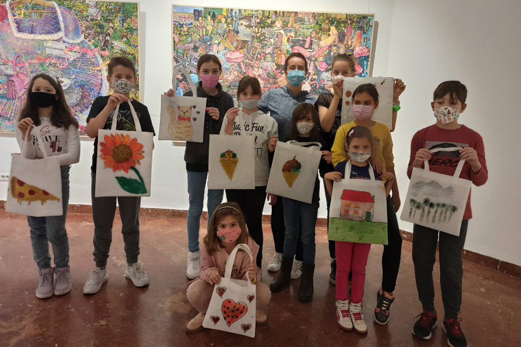 Cegeri Ljubavi za Bake i Deke – Kreativne Radionice u Galeriji 73 na Čukarici