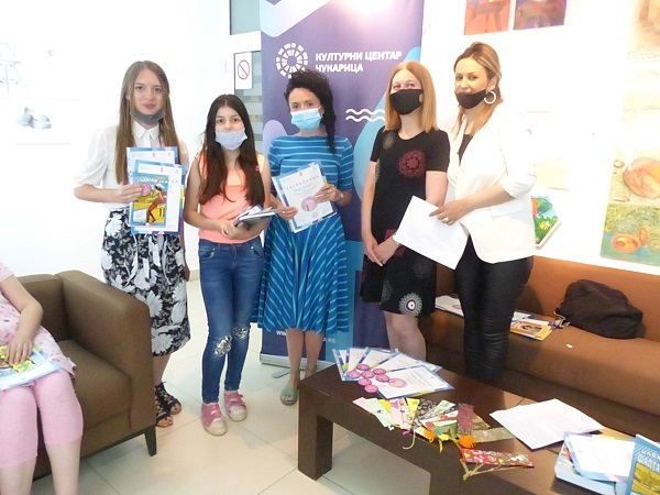 Knjigoljupcima Dodeljene Nagrade za Učešće u Programu „Čitalačka Značka“ na Čukarici