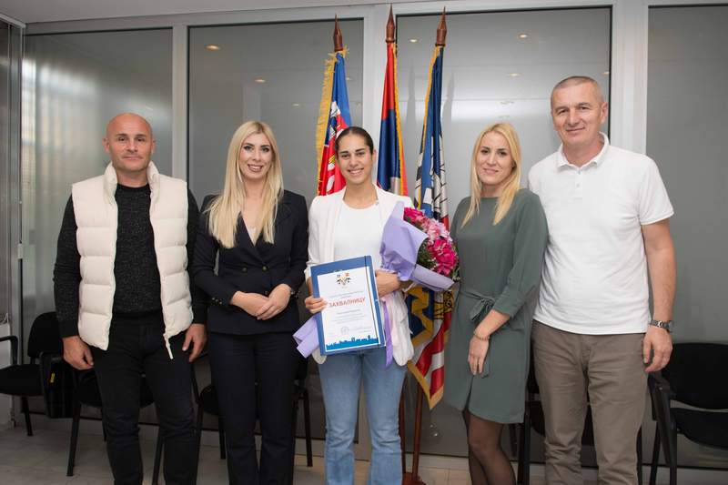 Predsednica Gradske opštine Novi Beograd Ivana Nikolić Predsednica Gradske opštine Novi Beograd Ivana Nikolić