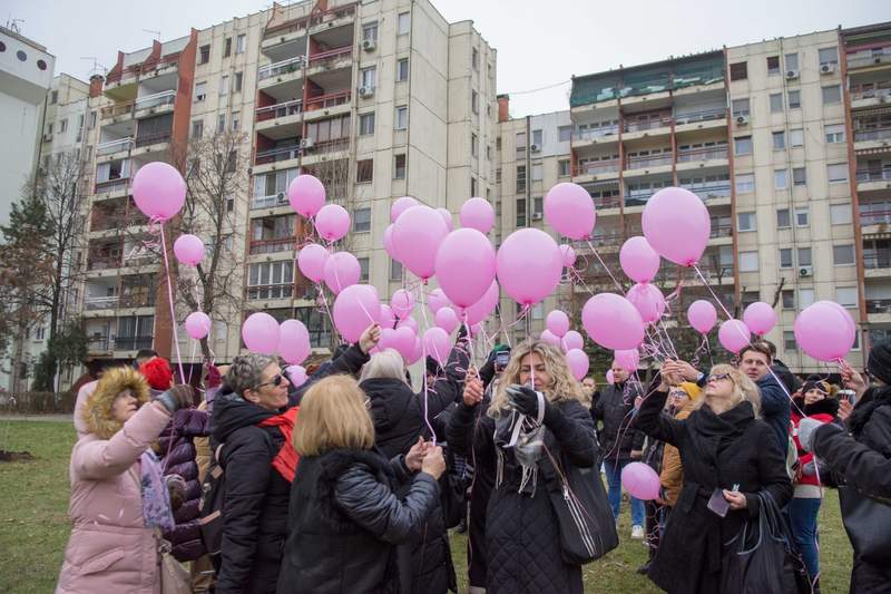Novi beograd dobio vrt nade - simbol podrške ženama u borbi protiv raka dojke Novi beograd dobio vrt nade - simbol podrške ženama u borbi protiv raka dojke