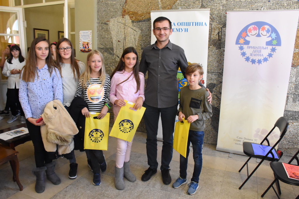 Najmlađi Posetili Opštinu Zemun Najmlađi Posetili Opštinu Zemun