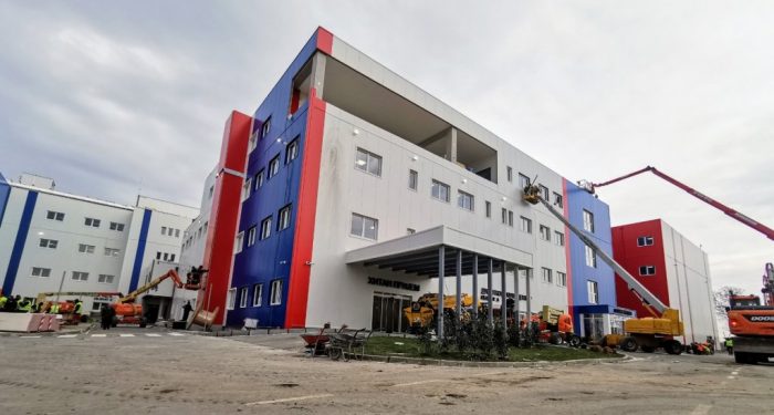 Otvorena Kovid Bolnica u Batajnici u Zemunu - Slika: Večernje novosti / D.Milovanović - Izvor: Opština Zemun