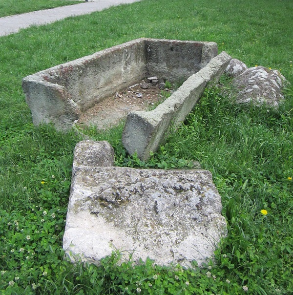 Restauriran Rimski Sarkofag u Zemunskom Parku