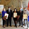 Povodom Praznika Gradske opštine Zemun – 5. novembra predsednik Gradske opštine Zemun Gavrilo Kovačević, predsednik Skupštine Gradske opštine Zemun Miroslav Gajić i pomoćnik predsednika Gradske opštine Zemun Milan Milisavljević položili su venac na Spomen-kosturnicu palim borcima u oslobodilačkim ratovima 1914-1918. godine kod Hariševe kapele na Zemunskom groblju.