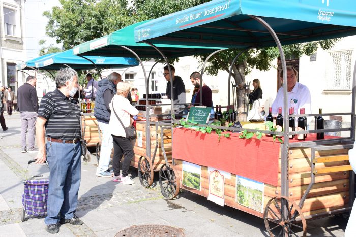 Održan Osmi Zemunski Festival Vina i Hrane