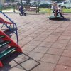 JKP ”Gradska čistoća”, na inicijativu Gradske opštine Zemun, 1. aprila sprovela je još jednu akciju čišćenja dečjeg igrališta koje se nalazi na uglu ulica Krajiške i Kupreške.