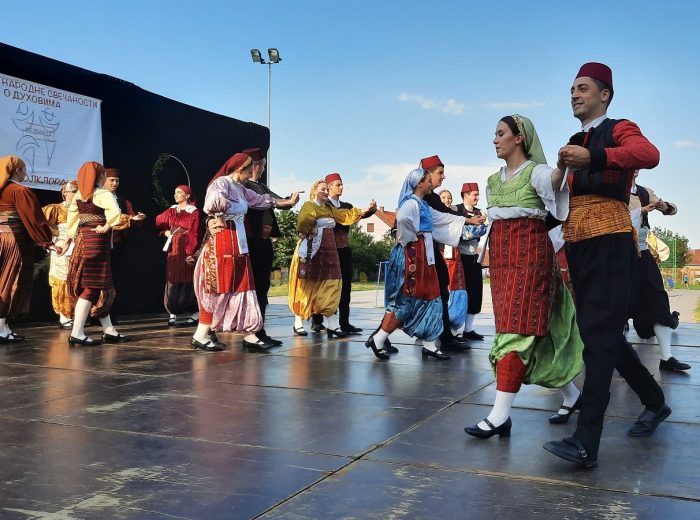 Održan Festival Folklora Tkanica u Zemunu