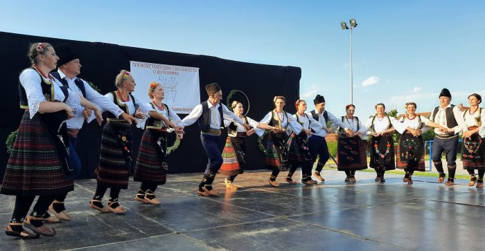 Održan Festival Folklora Tkanica Zemun