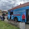 U autobusu za vakcinaciju, mobilnom punktu u Velikom Mokrom Lugu prvu dozu Sinofarmove vakcine dobilo je 115 žitelja ovog zvezdarskog naselja.