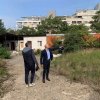 Na redovnom prijemu građana, predsedniku Gradske opštine Zvezdara Mihailu Doskoviću iznesen je problem naseljavanja i okupljanja lica na privatnoj parceli