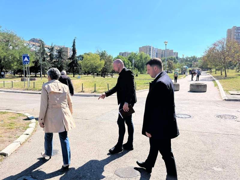 Povećanje bezbednosti učenika prioritet Opštine Zvezdara Povećanje bezbednosti učenika prioritet Opštine Zvezdara