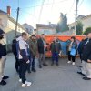 Nepažnjom zapaljeno smeće izazvalo je požar koji je porodicu Milošević iz Velikog Mokrog Luga tokom vikenda...