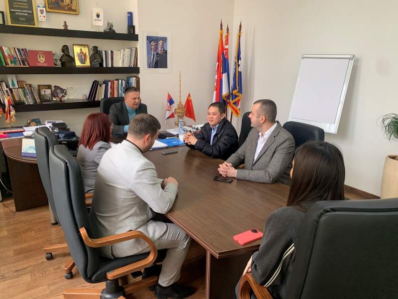 Predsednik Udruženja kineskih privrednika grada Đinjun u Srbiji posetio Opštinu Zvezdara Predsednik Udruženja kineskih privrednika grada Đinjun u Srbiji posetio Opštinu Zvezdara